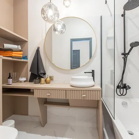 Apartment Brand New 4 Bedroom 2,5 Bath , Lux , *