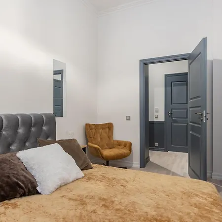 Apartment Brand New 4 Bedroom 2,5 Bath , Lux , *